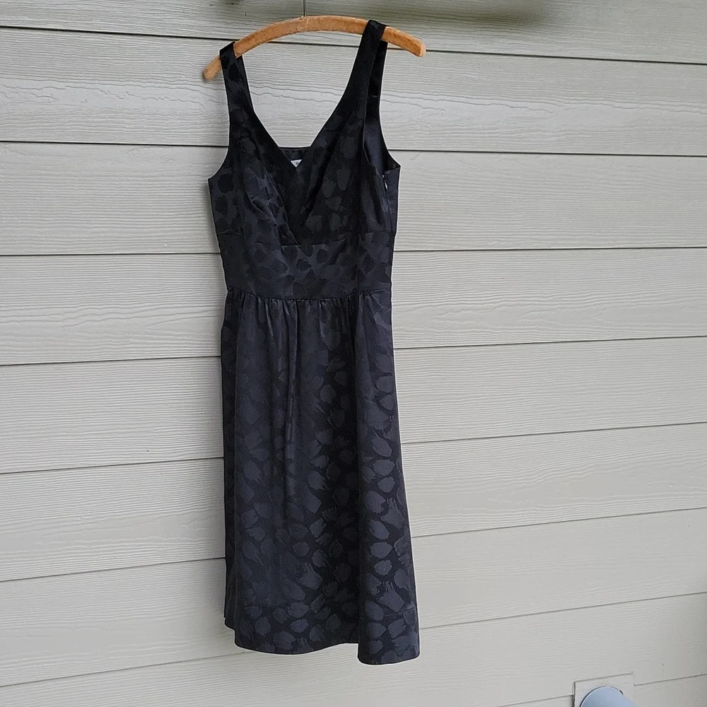 NWT White House Black Market Silk Black Dress Size 6 - Picture 9 of 16